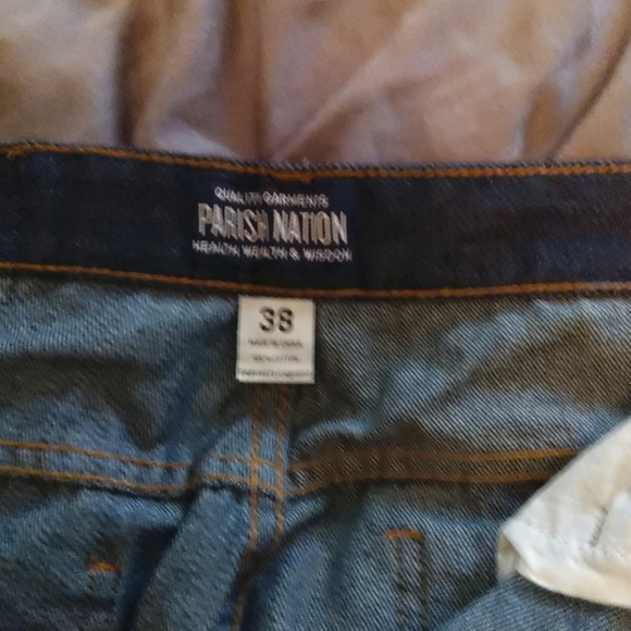 Jeans - Picture 2 of 3